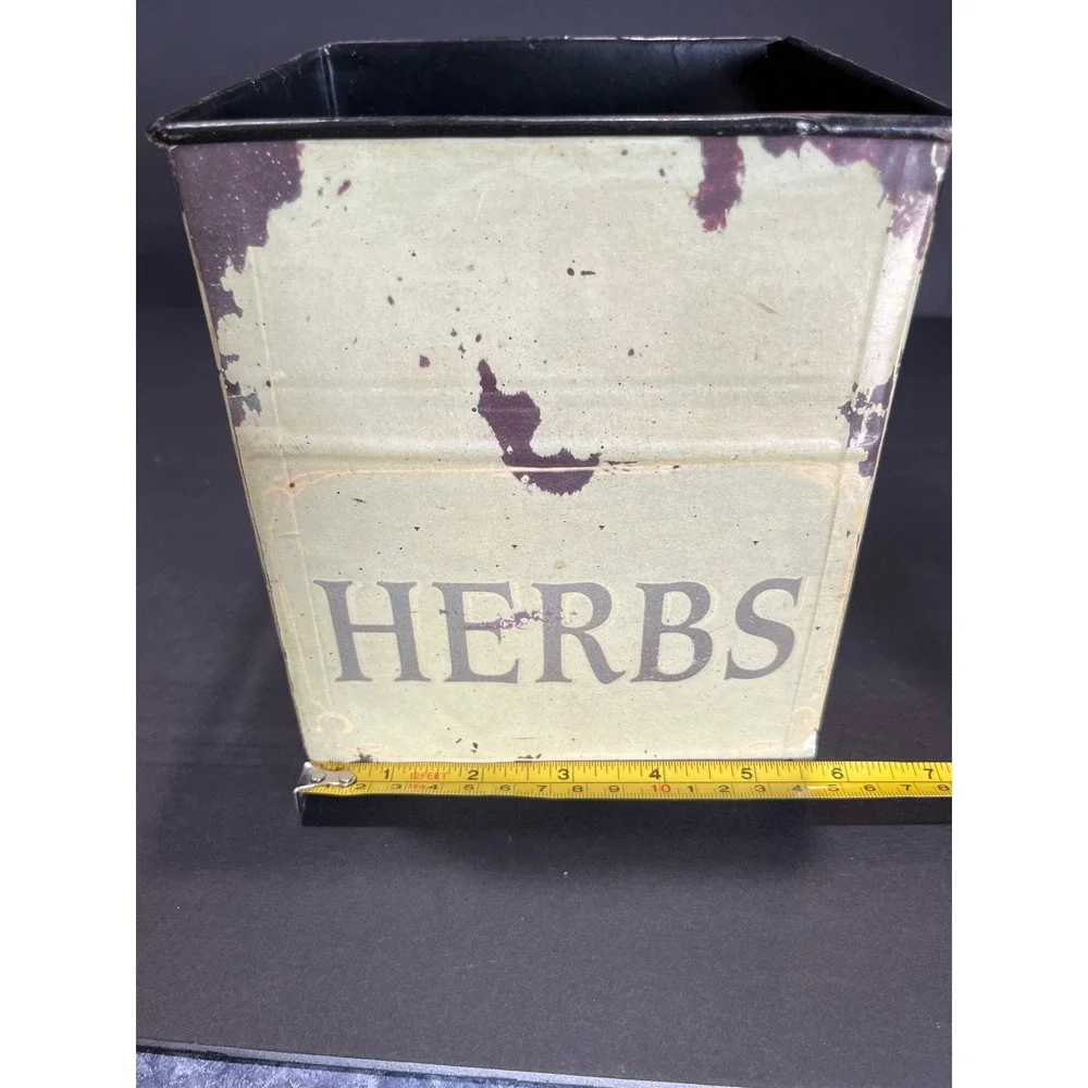Rustic Metal Herb Planter Box Distressed Farmhouse Hydrangea Seed Tin Green